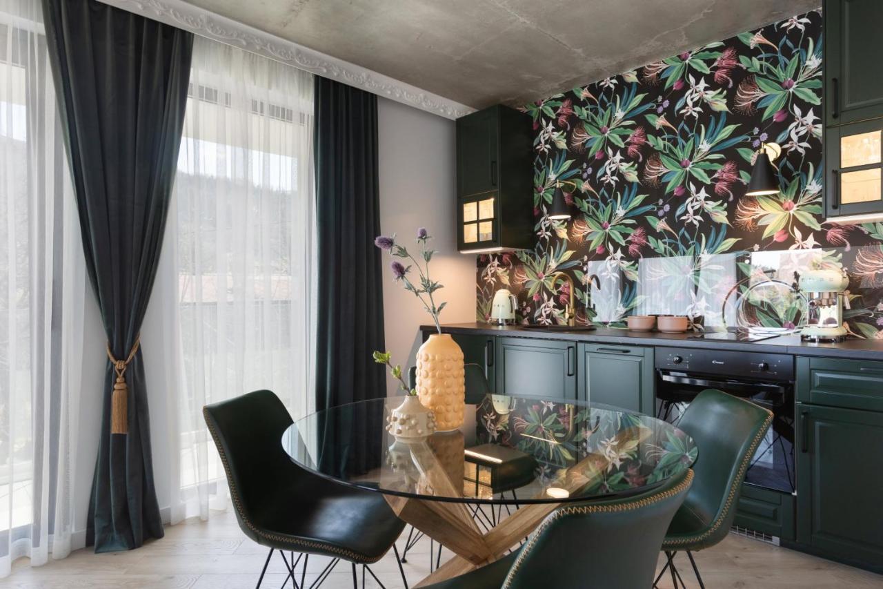 Apartament Sevilla Z Prywatna Sauna Щирк Екстериор снимка